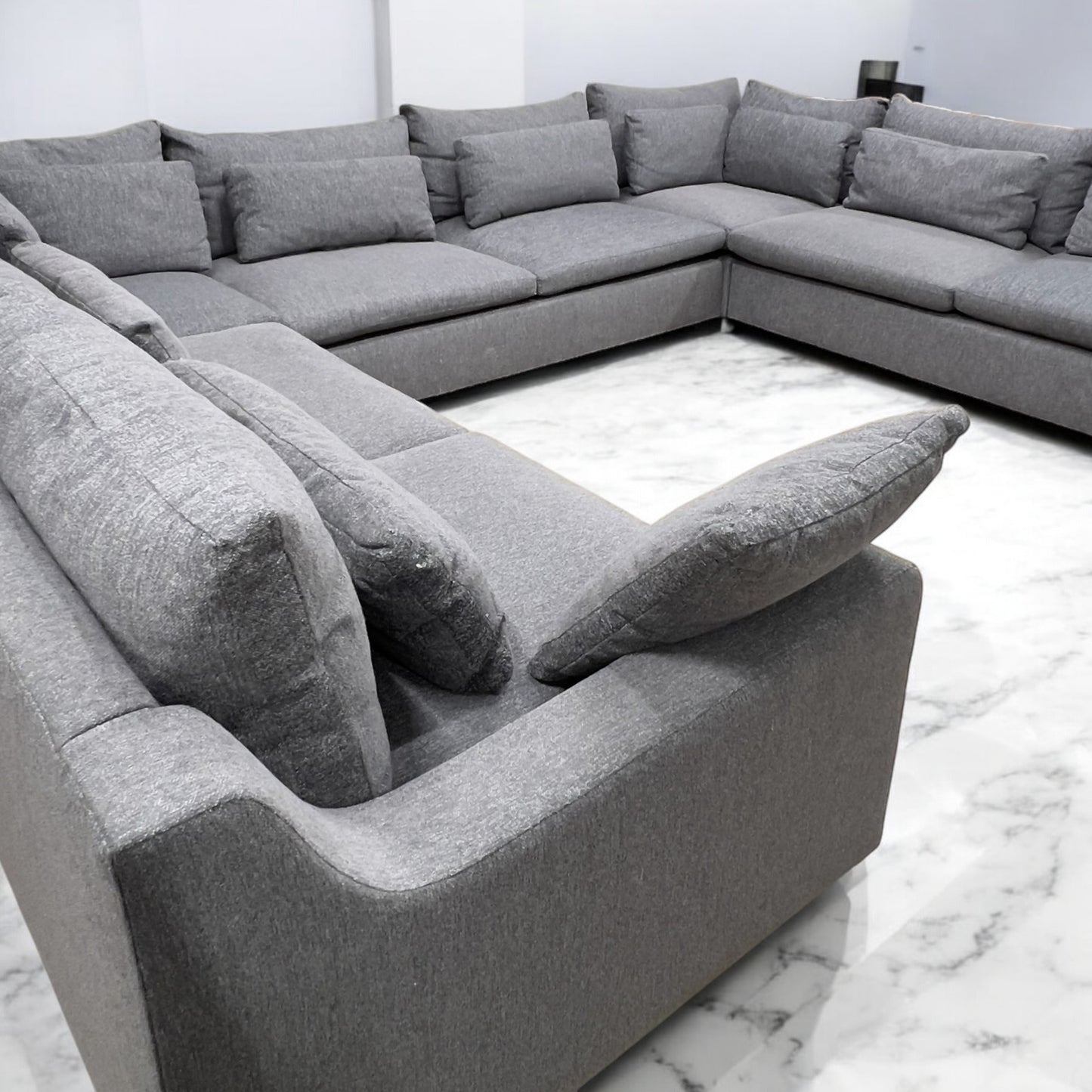 West Elm Harmony Swoop-Arm 5-Piece Sectional – Used, Like-New