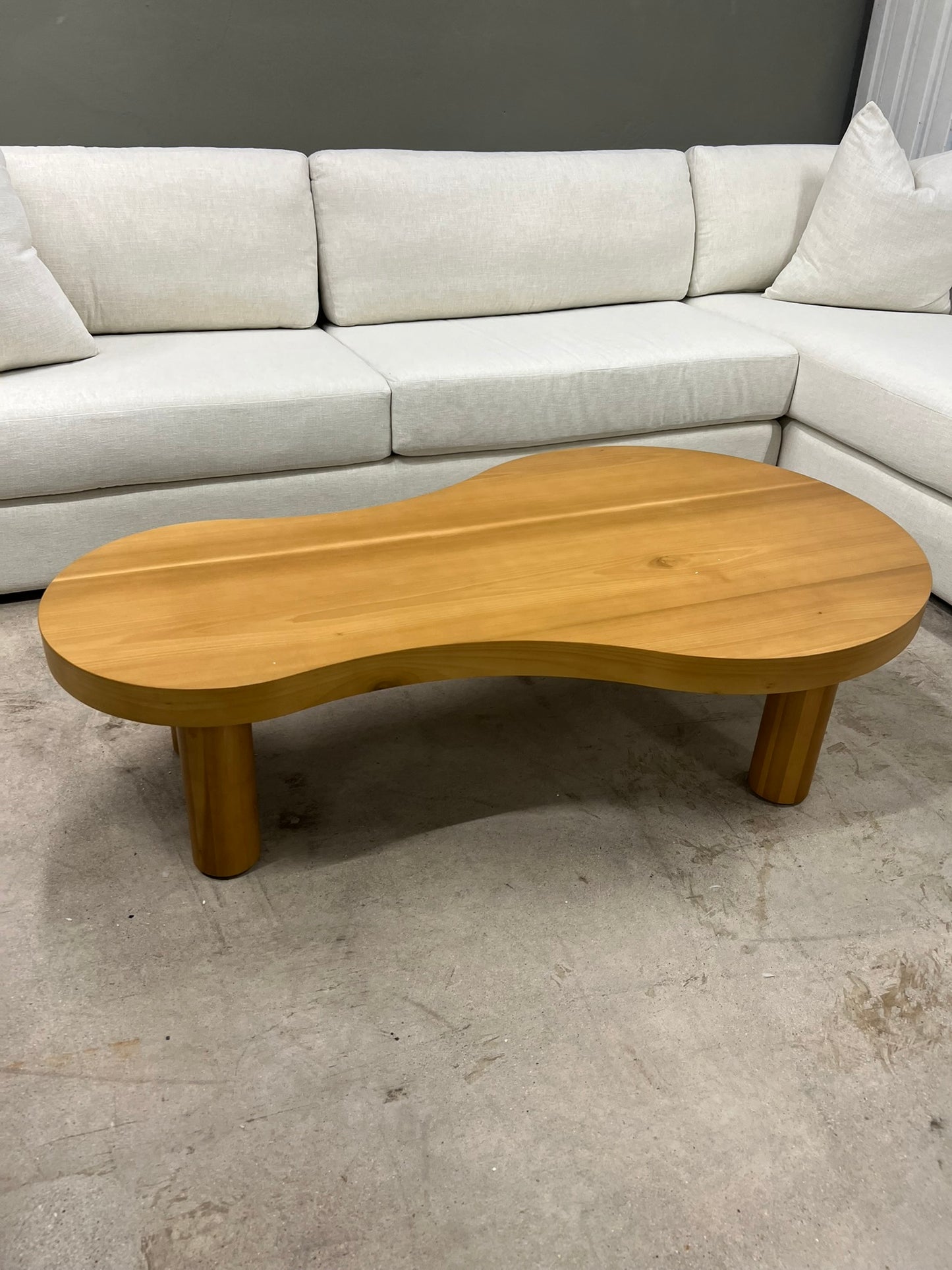 Sonder Home: Keyhole Coffee Table