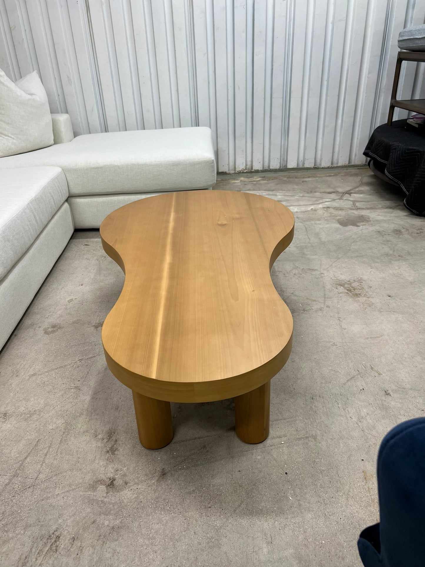 Sonder Home: Keyhole Coffee Table