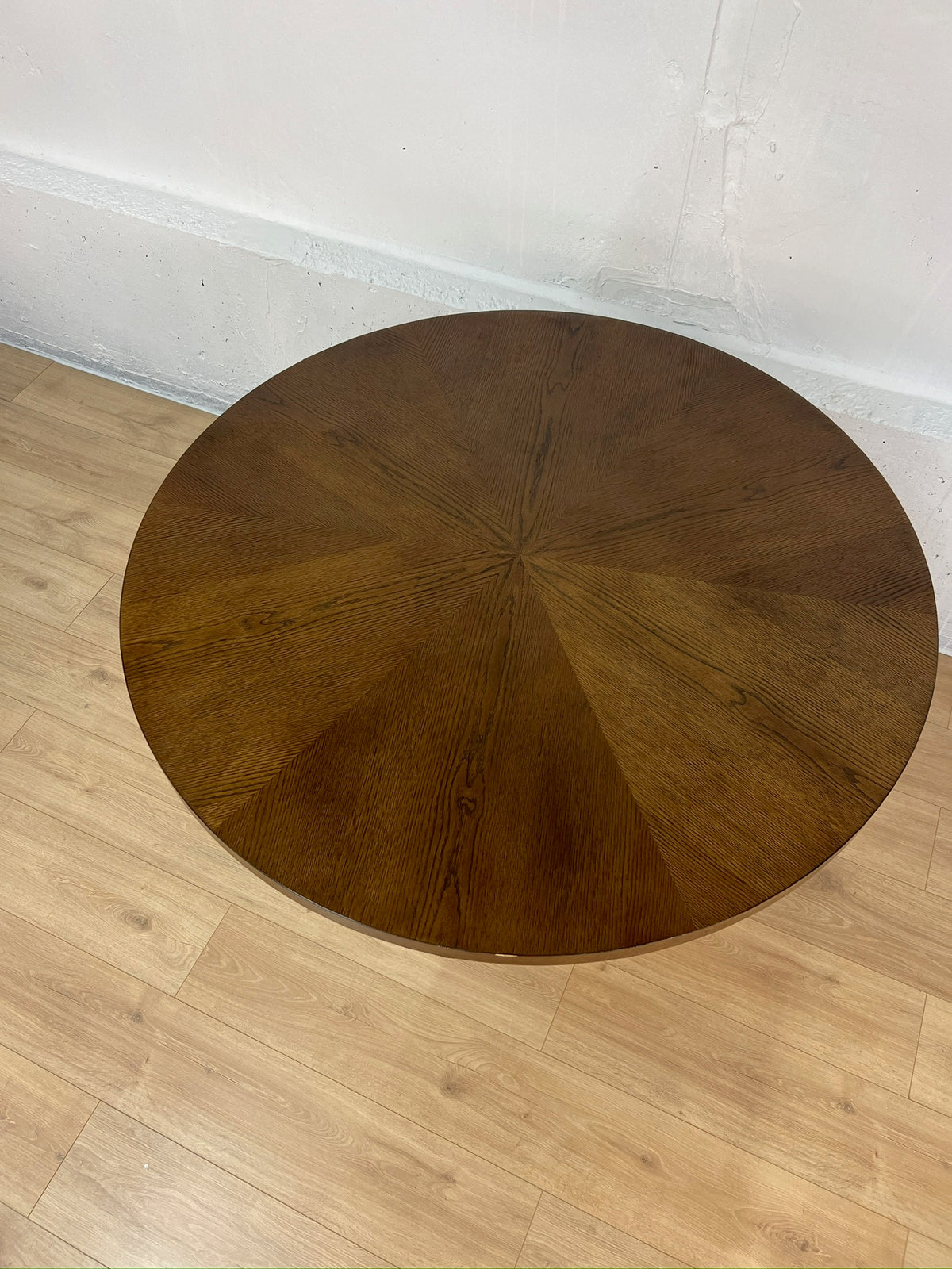 HULALA HOME Stuart Mid-Century Modern 45" Round Dining Table - Walnut