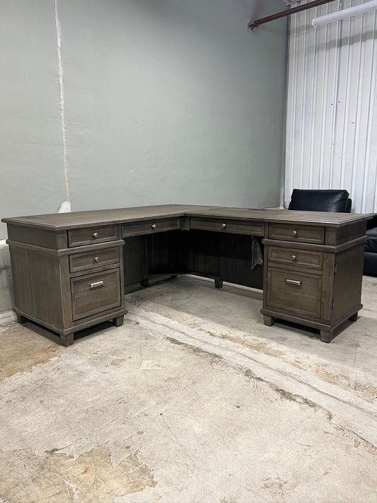 Larissa L-Shaped Solid Wood Executive Desk