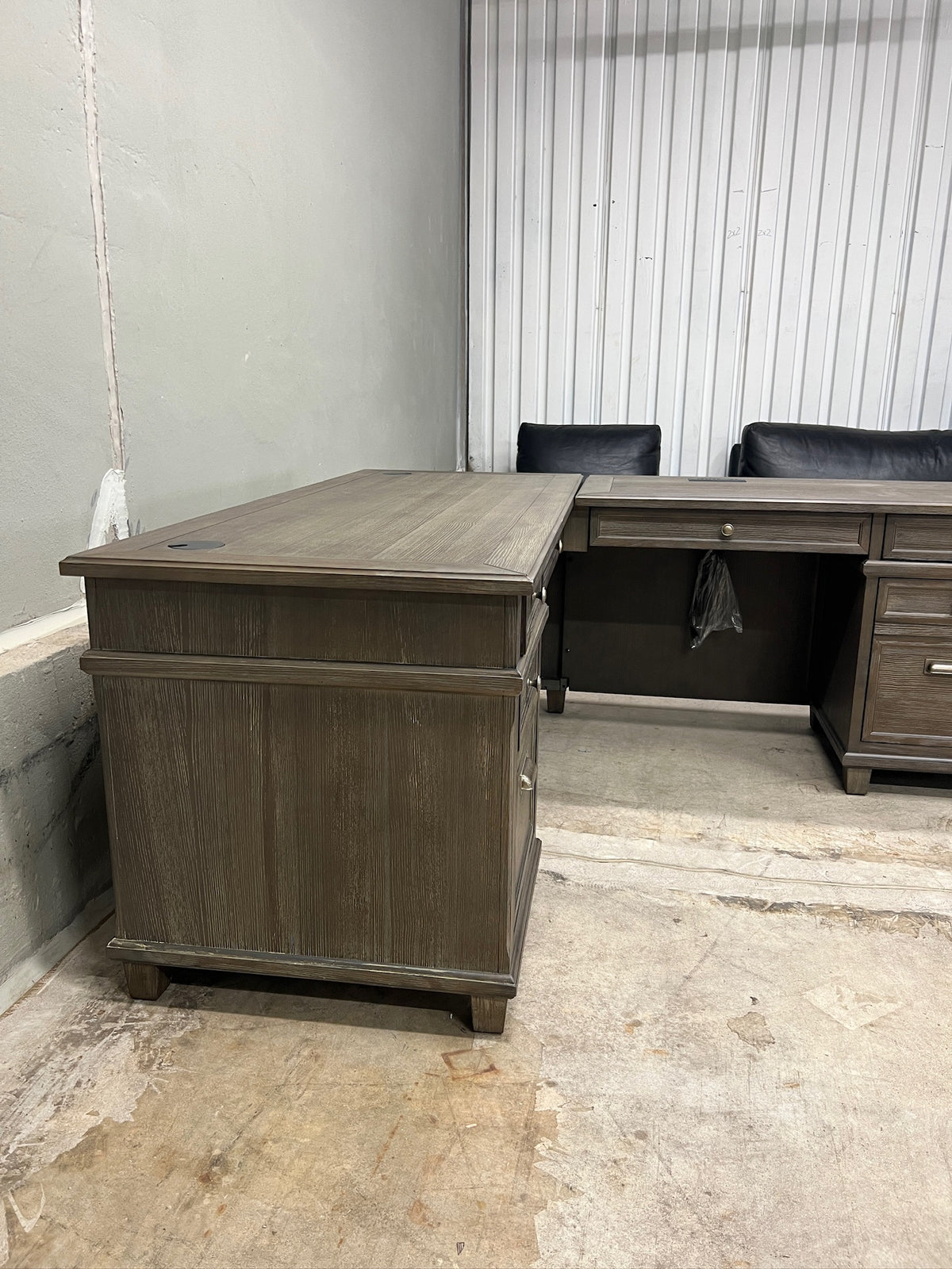 Larissa L-Shaped Solid Wood Executive Desk