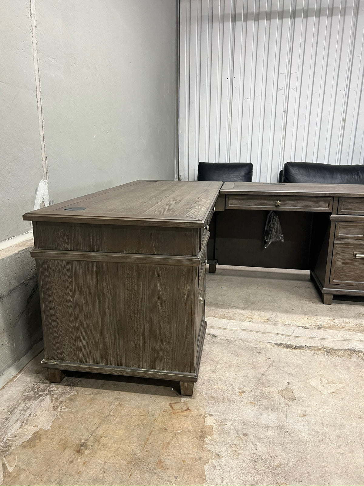 Larissa L-Shaped Solid Wood Executive Desk