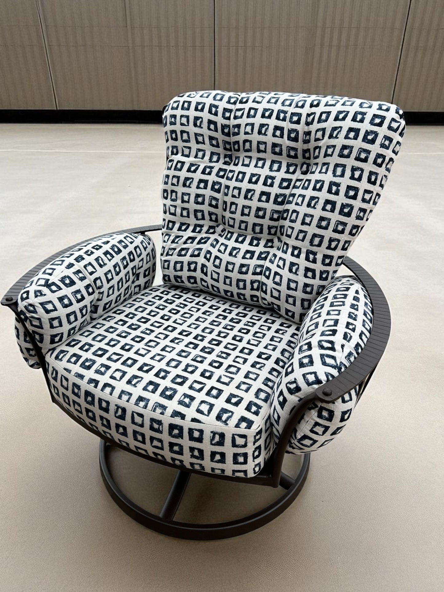 OW Lee Monterra Wrought Iron Swivel Rocker Outdoor Lounge Chairs (Set of 2) – New, Open Box