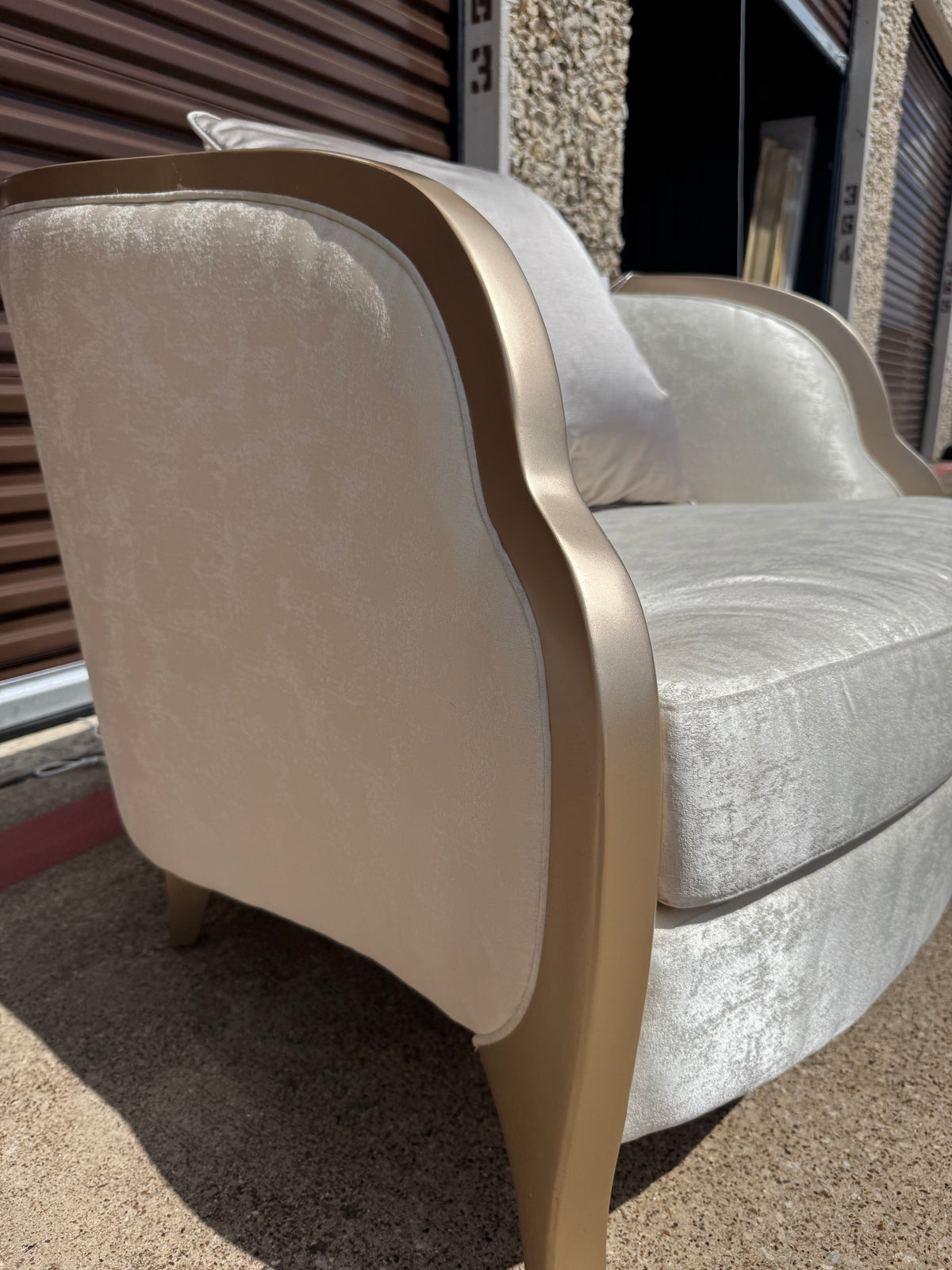 Michael Amini Malibu Crest Upholstered Accent Chair – Cloud White Jacquard, Solid Wood Frame – Open Box