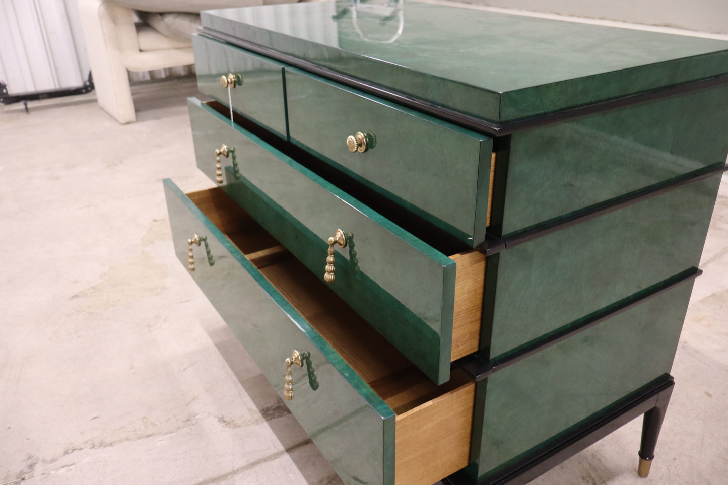 4-Drawer Designer Solid Wood Dresser
