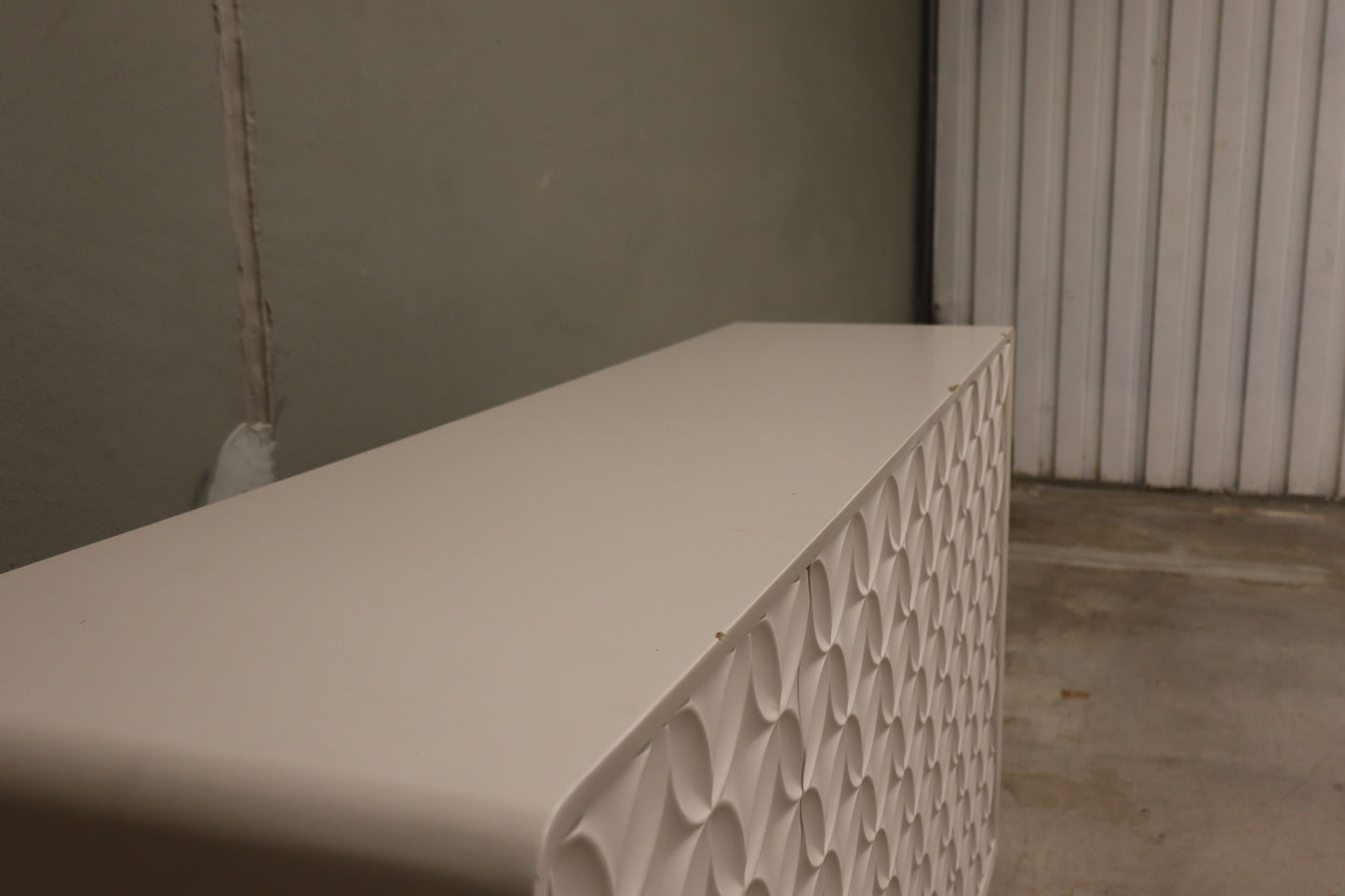 Modern cream sideboard buffet