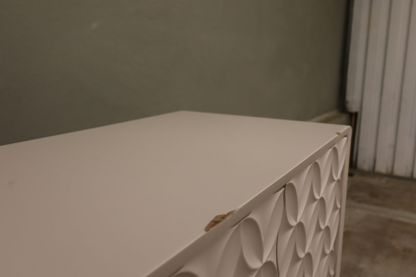 Modern cream sideboard buffet