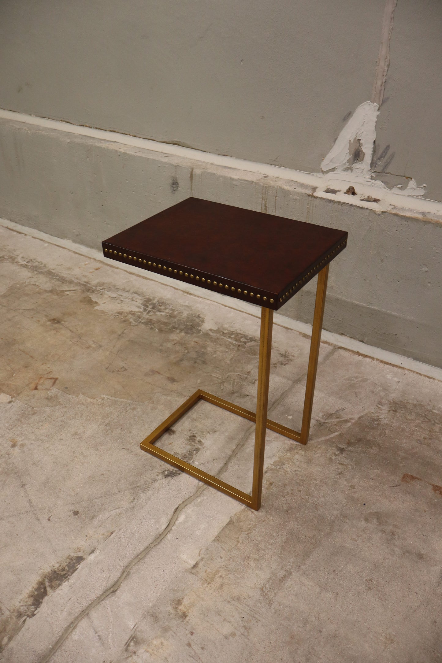 C-table/ End table