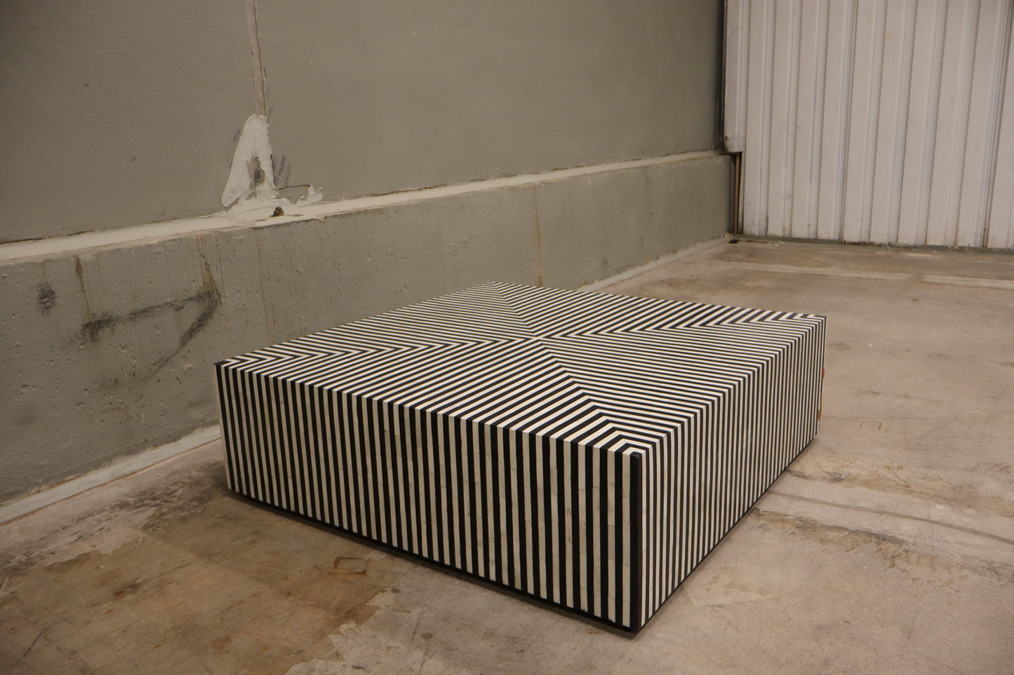 Trendyl Coffee Table