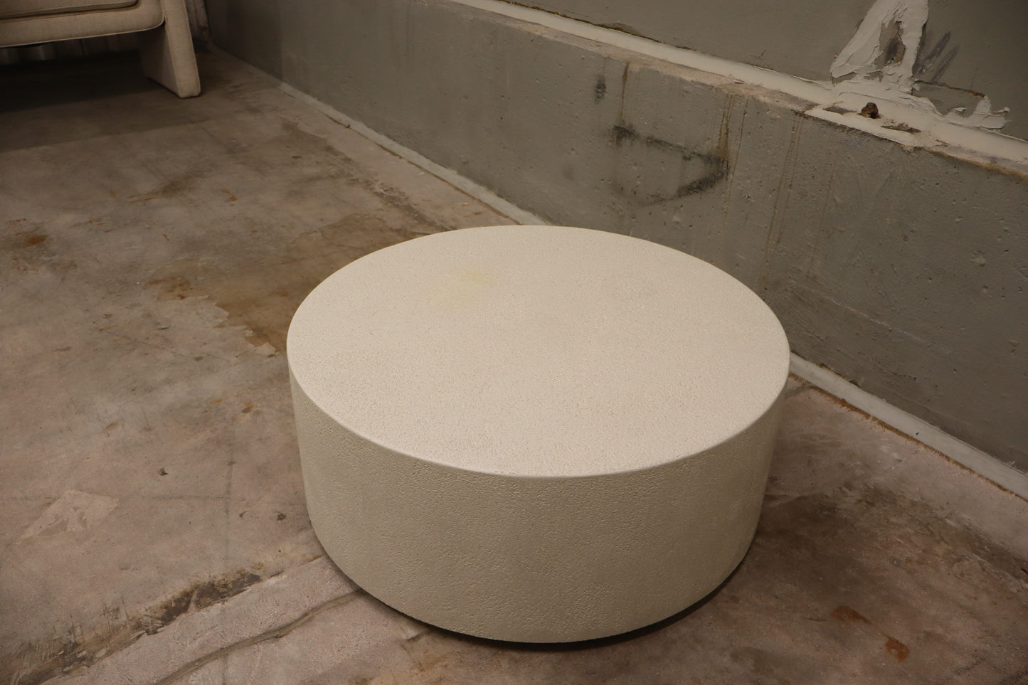 Elements coffee table - Microcement - Off White - round