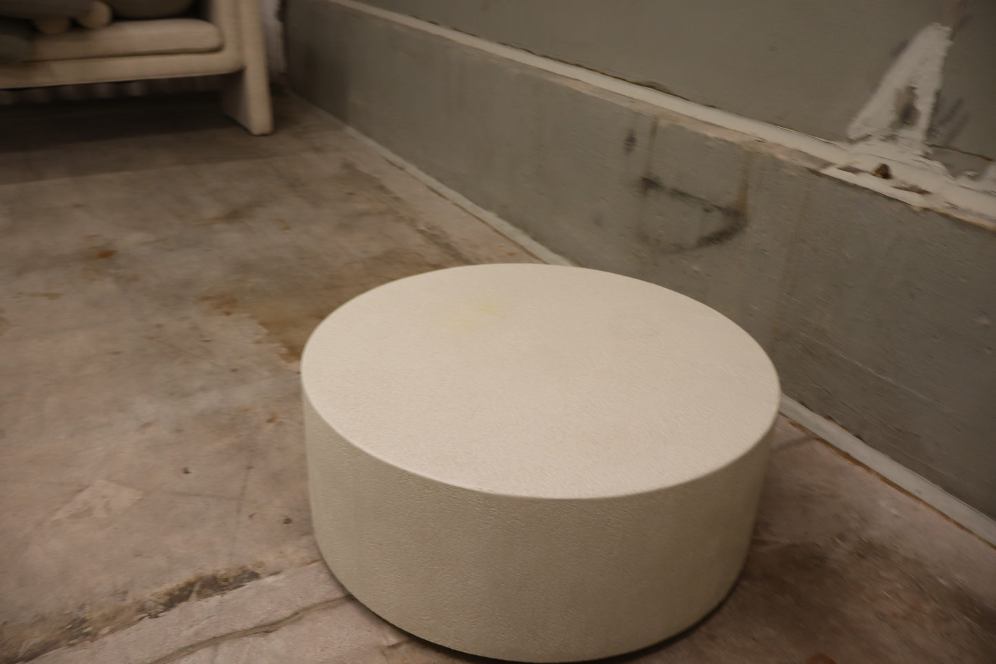Elements coffee table - Microcement - Off White - round