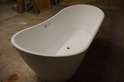 67'' x 32'' Freestanding Soaking Acrylic Bathtub