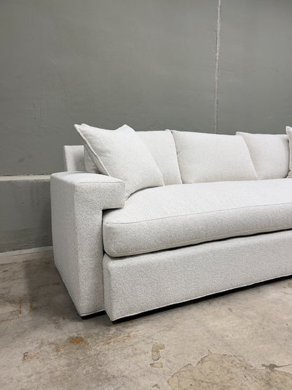 Vanguard Furniture Ferriday Bench Seat Sofa