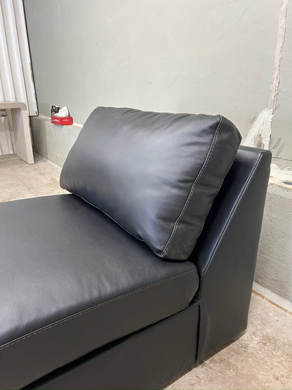 Black armless chair
