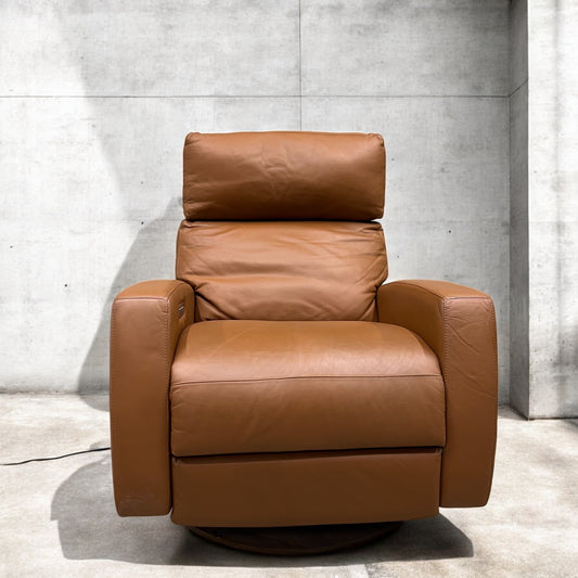 Elliot Power Comfort Recliner - Wood Base-Cantoni-American leather