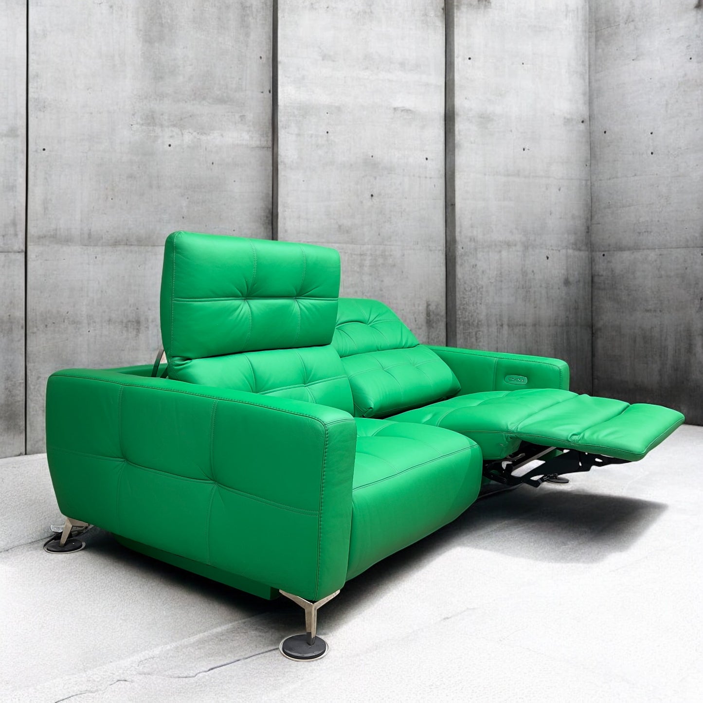 Verona Power Sofa