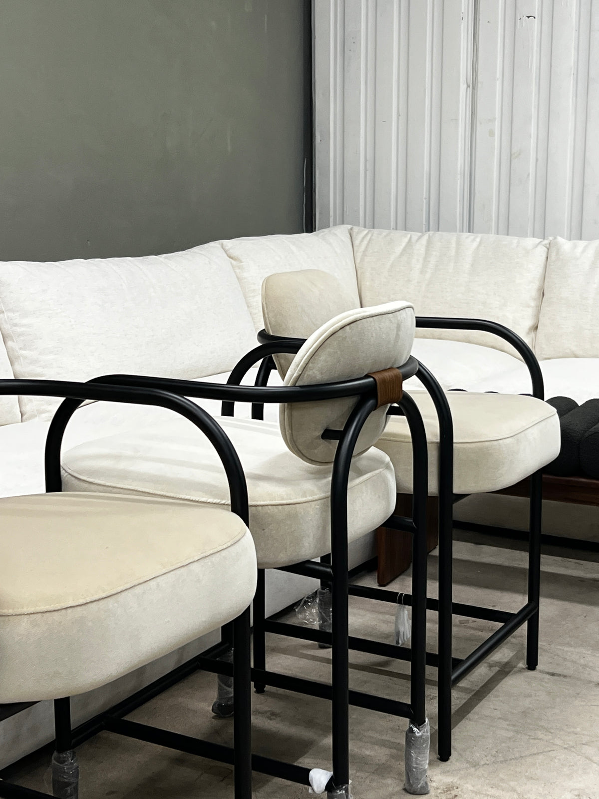 Denver Modern Arches Counter Stools – Set of 3, Velvet – New Open Box