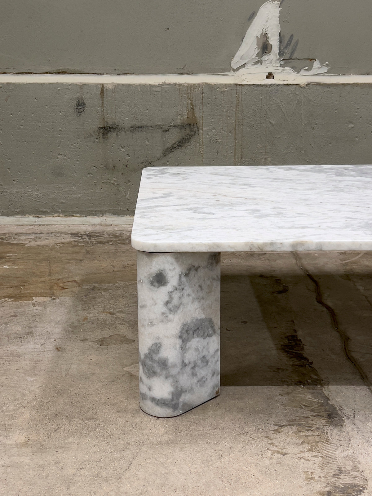 Lulu and Georgia Cato Marble Coffee Table – New Open Box