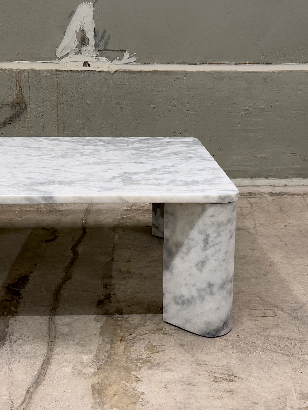 Lulu and Georgia Cato Marble Coffee Table – New Open Box