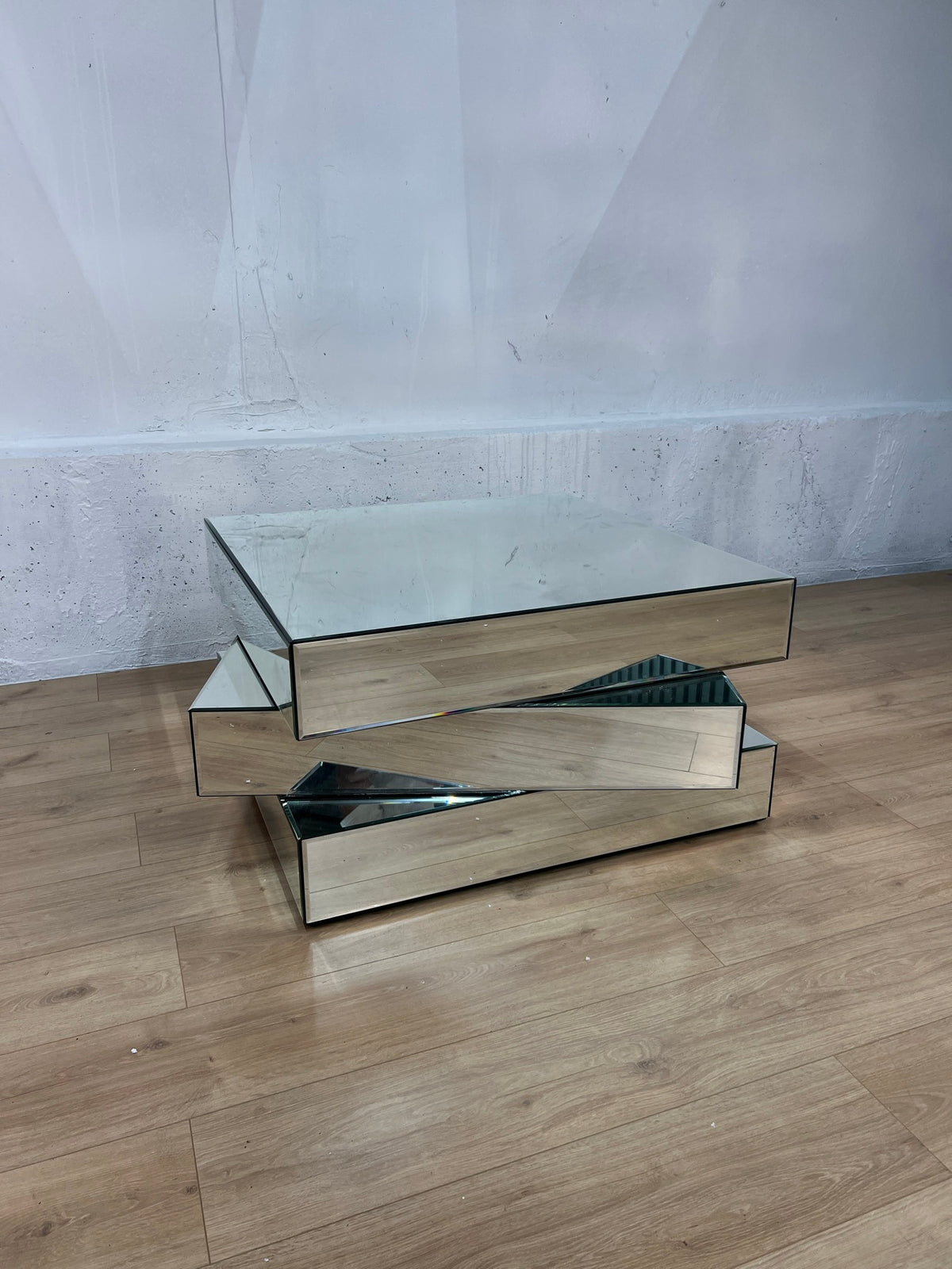 Meridian Furniture Haven Stacked Design Mirrored Coffee Table