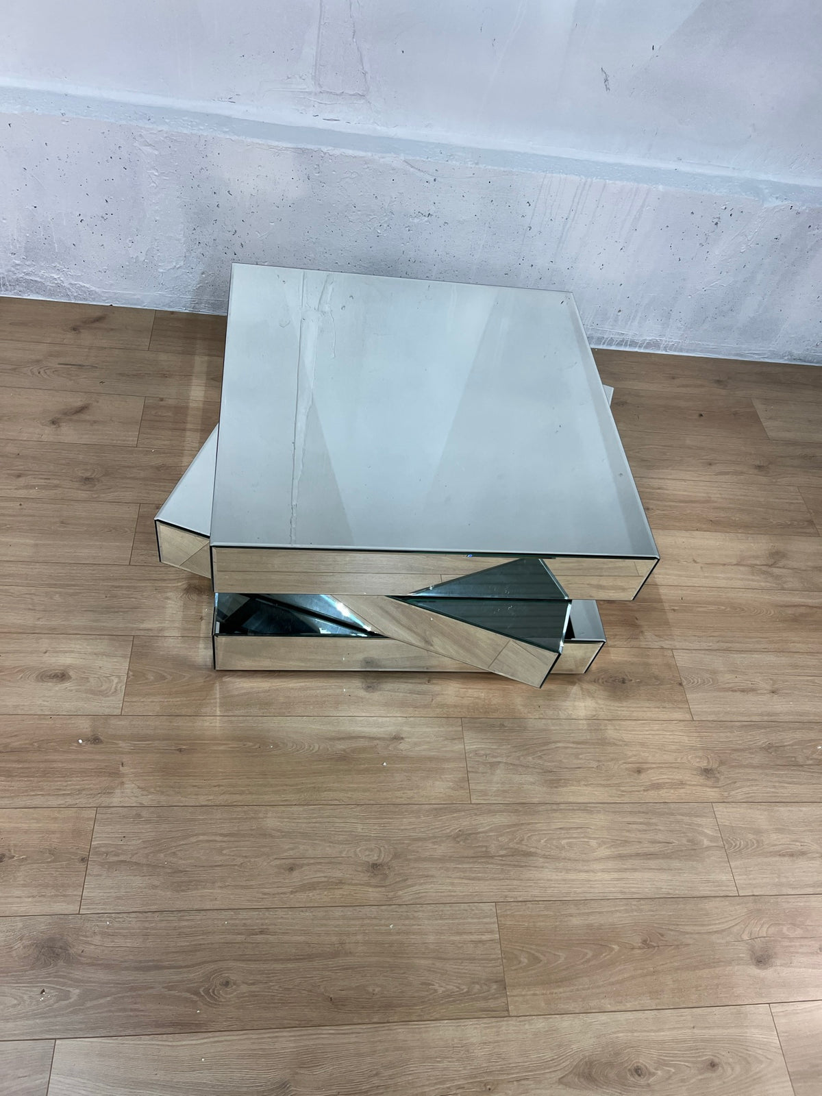 Meridian Furniture Haven Stacked Design Mirrored Coffee Table