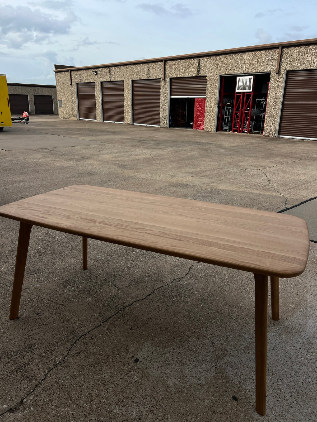 Castlery Vincent Dining Table - Oak